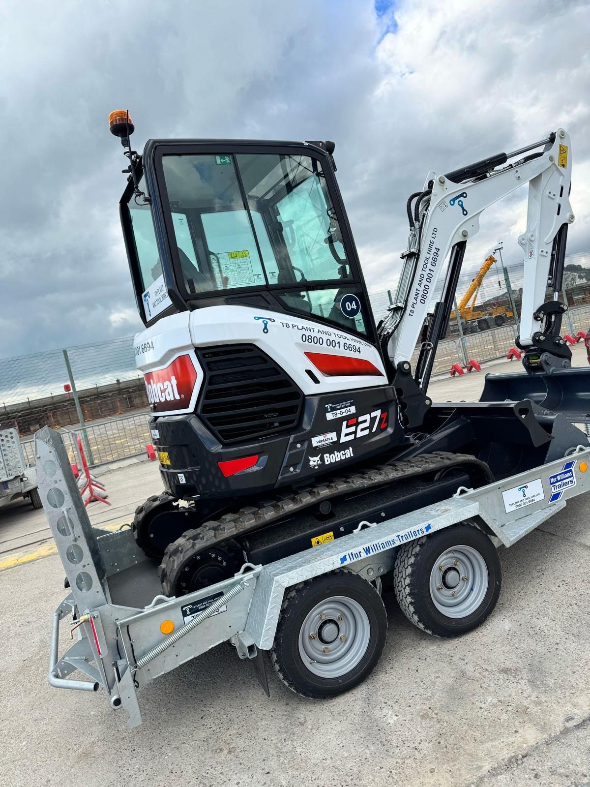 T8 Plant and Tool Hire equipment on a job in Kent