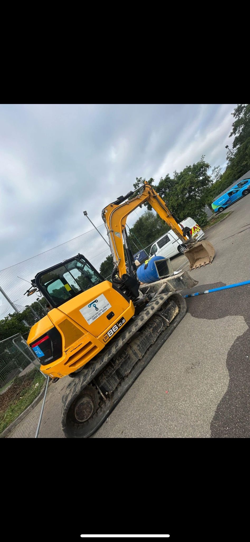 T8 Plant and Tool Hire equipment on a job in Kent